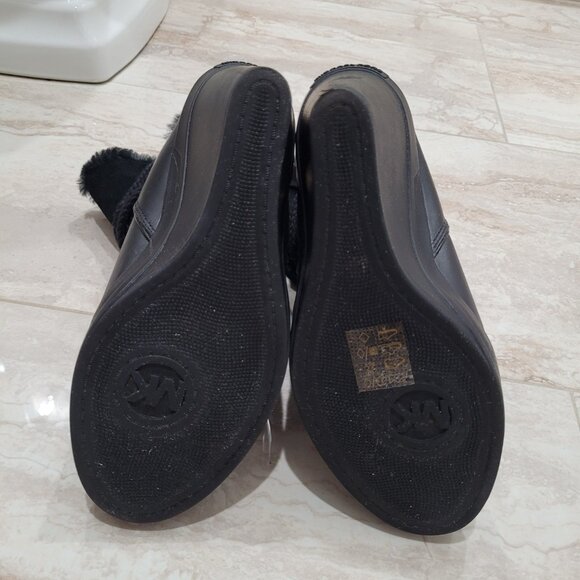 Michael Kors Boots. Leather Upper. Genuine Fur Lining. Wedge. Black. 7.5 - 8M. - Picture 9 of 13